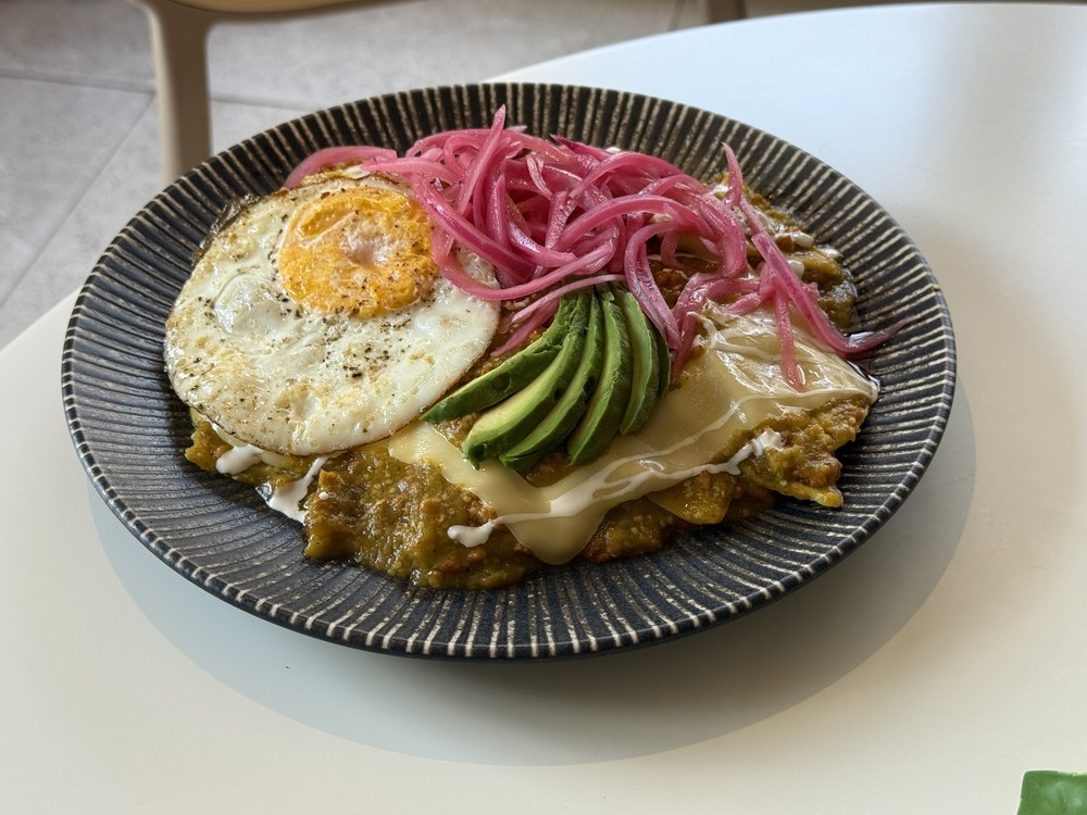 Huevos Motuleños